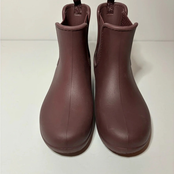 Crocs Women’s Size 6 Freesail Chelsea Rain Ankle Boots Dual Comfort Purple - Picture 3 of 8